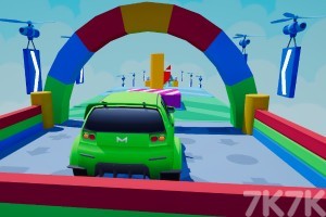 《汽车轨道冲刺》游戏截图1 《汽车轨道冲刺》游戏截图1