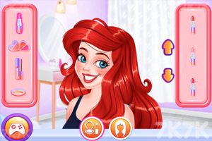 《女孩们的时尚编发》游戏截图1 《女孩们的时尚编发》游戏截图1