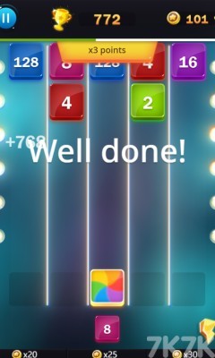 《2048彩色方块》游戏截图2 《2048彩色方块》游戏截图2