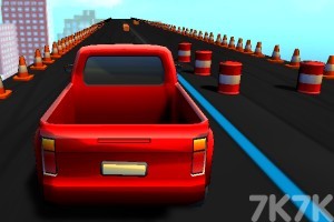 《空中汽车》游戏截图4 《空中汽车》游戏截图4