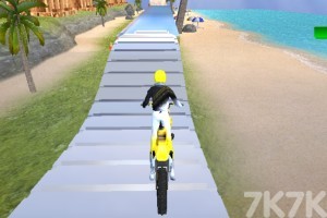 《摩托车特技赛道》游戏截图4 《摩托车特技赛道》游戏截图4