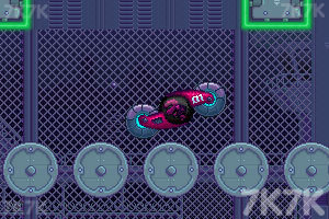 《双人旋转赛车选关版》游戏截图10