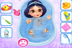 照顾幼小公主2游戏截图2 照顾幼小公主2游戏截图2