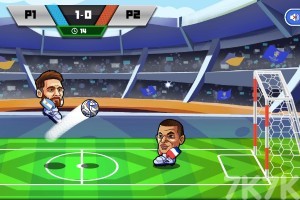 《头球对战》游戏截图3 《头球对战》游戏截图3