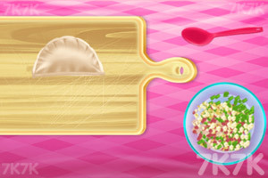 《宝贝泰勒包饺子》游戏截图3 《宝贝泰勒包饺子》游戏截图3