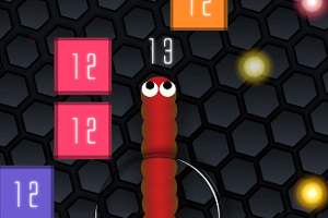 《滑行的贪吃蛇》游戏截图1 《滑行的贪吃蛇》游戏截图1