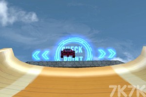 《天空特技四驱车》游戏截图1 《天空特技四驱车》游戏截图1