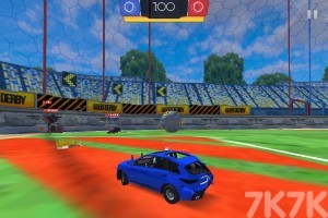 《汽车足球赛》游戏截图3 《汽车足球赛》游戏截图3