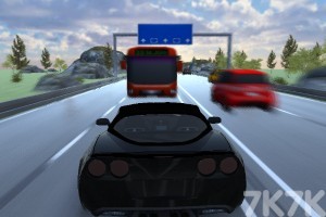 《火箭赛车公路赛》游戏截图4 《火箭赛车公路赛》游戏截图4
