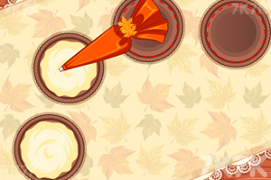 《感恩节蛋糕制作》游戏截图2 《感恩节蛋糕制作》游戏截图2