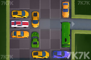 《汽车华容道》游戏截图2 《汽车华容道》游戏截图2