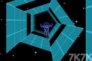 《太空通道跑酷》游戏截图3 《太空通道跑酷》游戏截图3