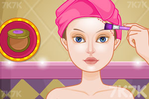 《小脸妆容的秘诀》游戏截图3 《小脸妆容的秘诀》游戏截图3