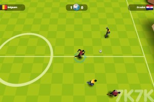 《欧洲足球赛》游戏截图1 《欧洲足球赛》游戏截图1