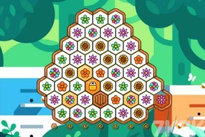 《蜜蜂消消乐》游戏截图1 《蜜蜂消消乐》游戏截图1