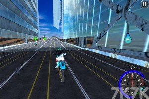 《特技摩托赛》游戏截图4 《特技摩托赛》游戏截图4