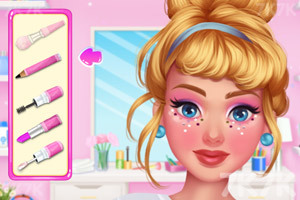 《夏日节装扮》游戏截图2 《夏日节装扮》游戏截图2