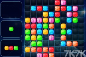 《五彩方块消消看》游戏截图4 《五彩方块消消看》游戏截图4