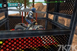 《摩托车竞技赛》游戏截图4 《摩托车竞技赛》游戏截图4