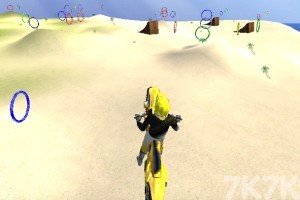 《特技摩托挑战赛》游戏截图4 《特技摩托挑战赛》游戏截图4