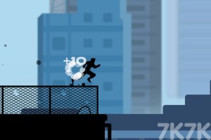 《风暴大冲击》游戏截图3 《风暴大冲击》游戏截图3