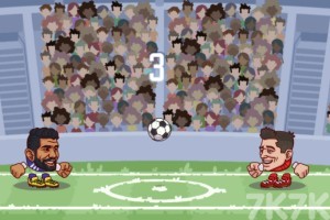 《欧冠明星赛》游戏截图1 《欧冠明星赛》游戏截图1