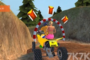 《越野四轮摩托车》游戏截图3 《越野四轮摩托车》游戏截图3
