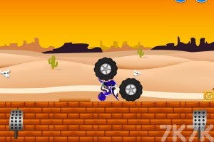 《大脚摩托过障碍》游戏截图2 《大脚摩托过障碍》游戏截图2