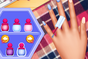 《设计秋季美甲》游戏截图1 《设计秋季美甲》游戏截图1