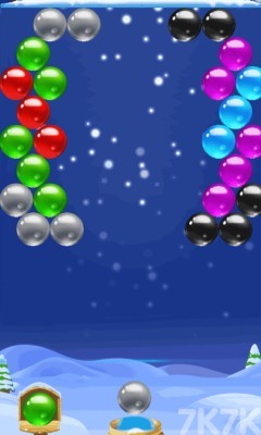 《泡泡龙》游戏截图1 《泡泡龙》游戏截图1