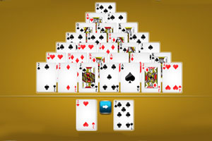 《金字塔纸牌相加》游戏截图1