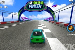 《坡道汽车竞技赛》游戏截图2 《坡道汽车竞技赛》游戏截图2