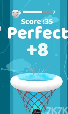 《空中扣篮》游戏截图2 《空中扣篮》游戏截图2