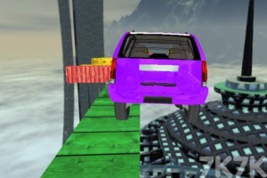 《特技汽车挑战赛》游戏截图4 《特技汽车挑战赛》游戏截图4