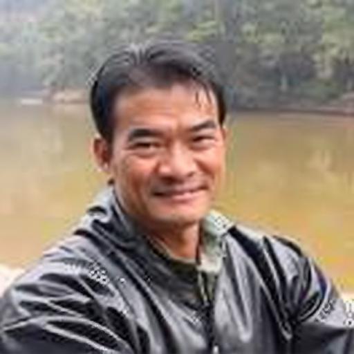 体德校长李维刚